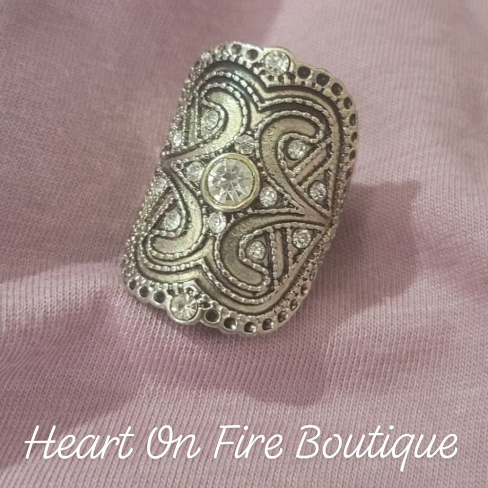 Gorgeous Large Ring- Women's Antique Bohieman style